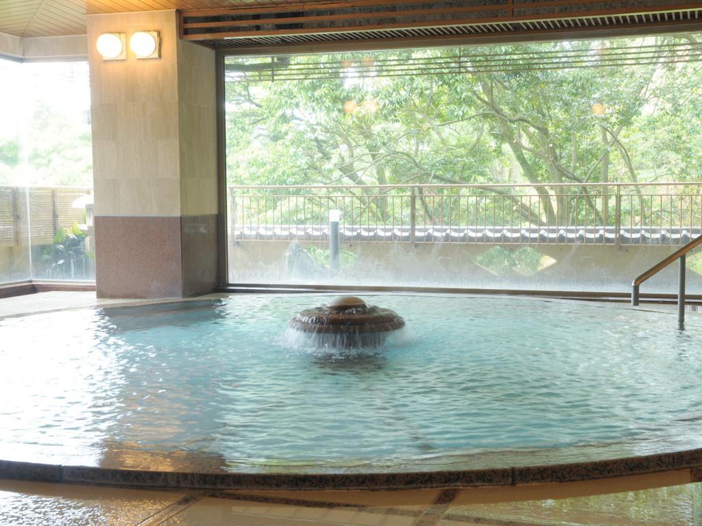 Yugawara Onsen Kawasegien Isuzu Hotel Atami  Bagian luar foto